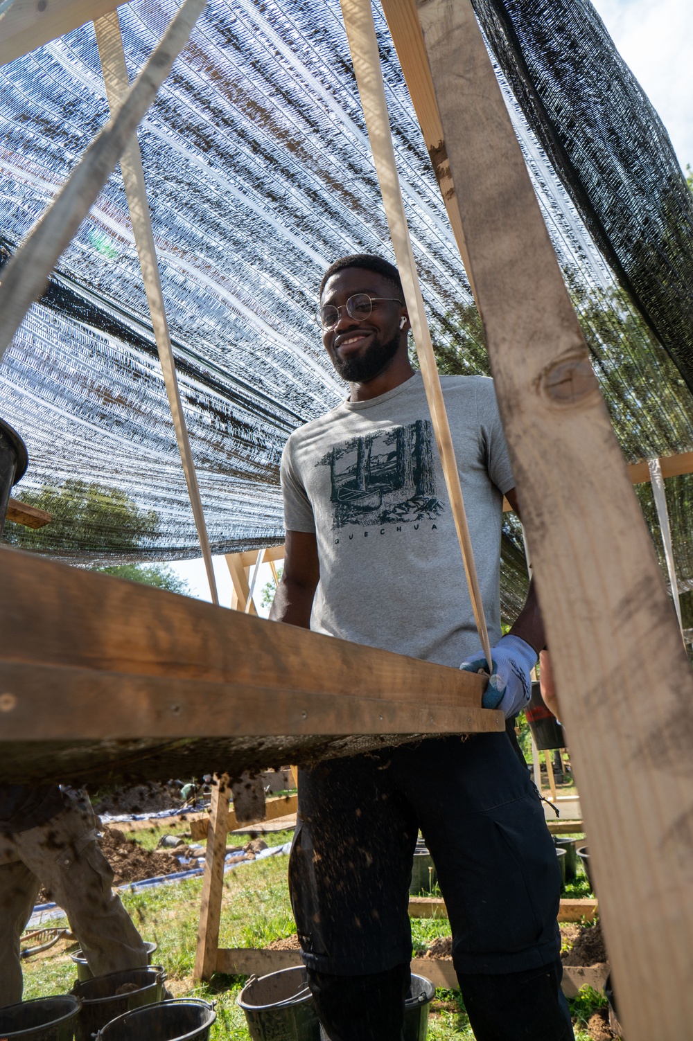 25-1 DE meets 25-11 DE: two are better than one