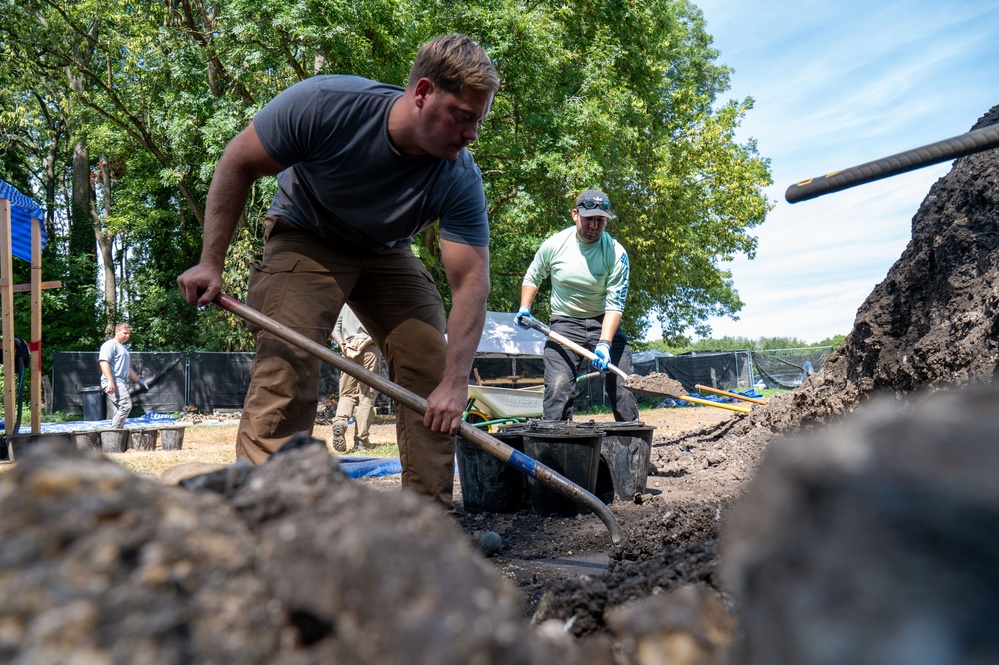 25-1 DE meets 25-11 DE: two are better than one