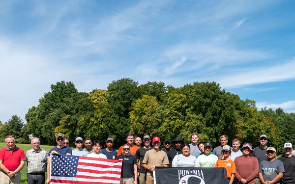 25-1 DE meets 25-11 DE: two are better than one