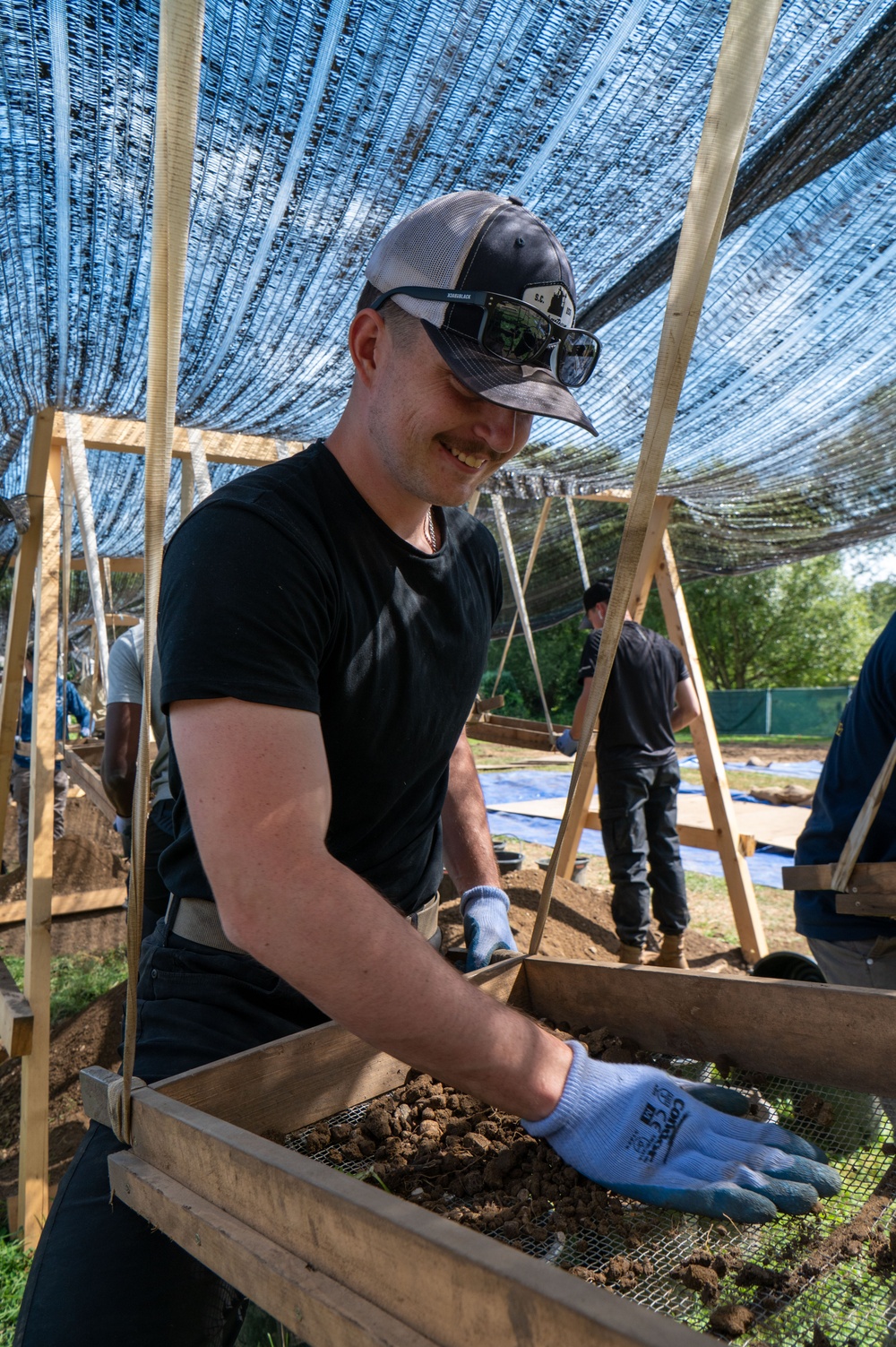 25-1 DE meets 25-11 DE: two are better than one