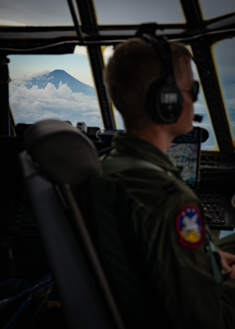 94th Airlift Wing Airmen Provide Aerial Cargo Support During Local Training Exercise at Republic of Korea