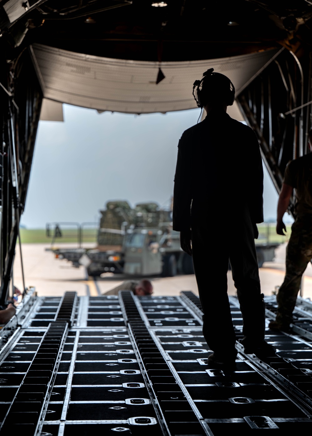 94th Airlift Wing Airmen Provide Aerial Cargo Support During Local Training Exercise at Republic of Korea