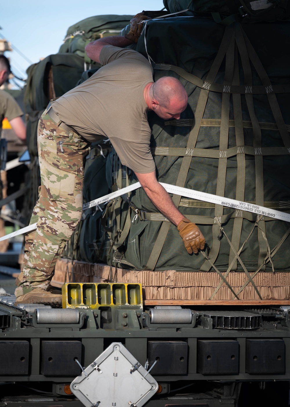 94th Airlift Wing Airmen Provide Aerial Cargo Support During Local Training Exercise at Republic of Korea