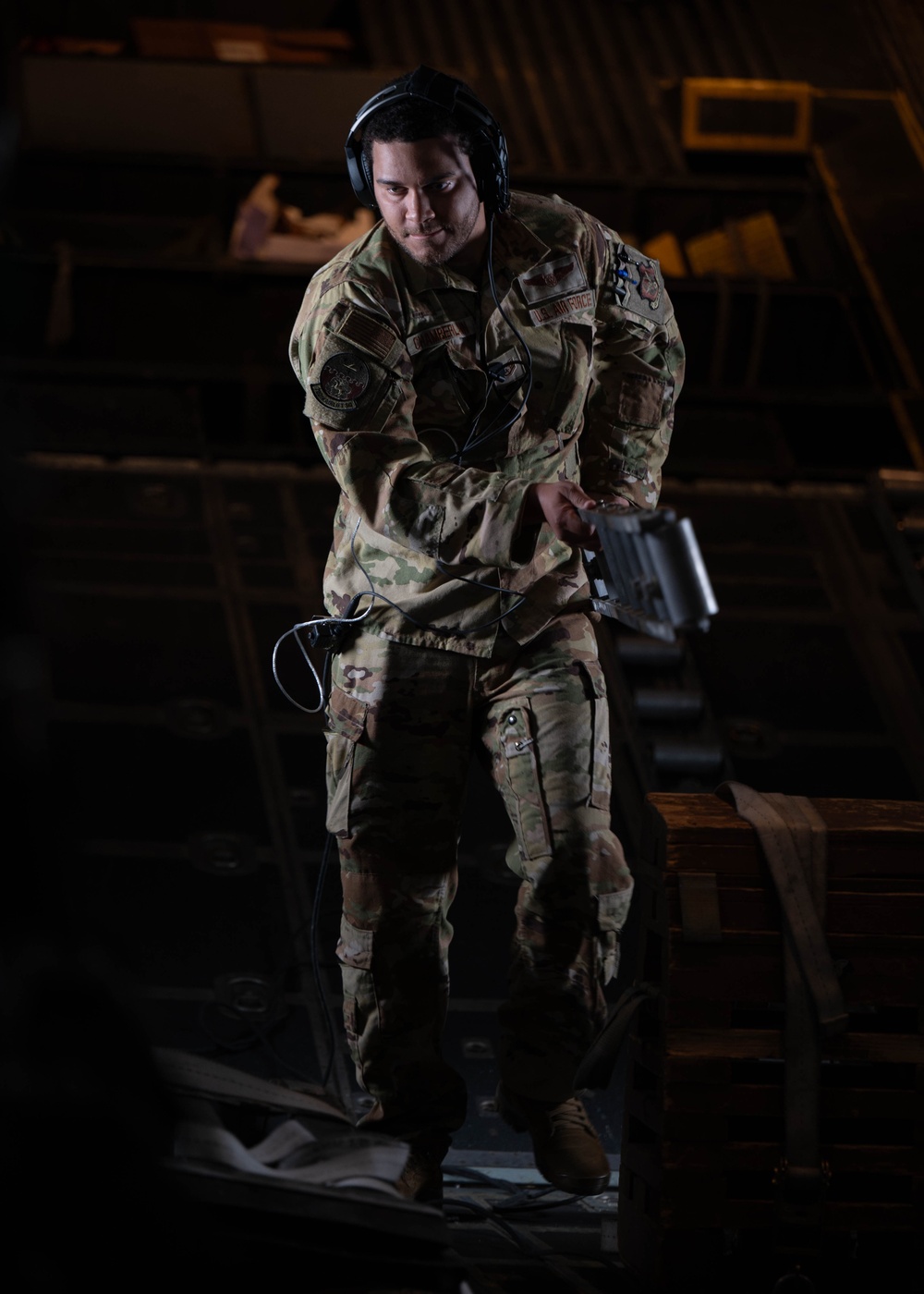 94th Airlift Wing Airmen Assist Aeromedical Evacuation training during REFORPAC