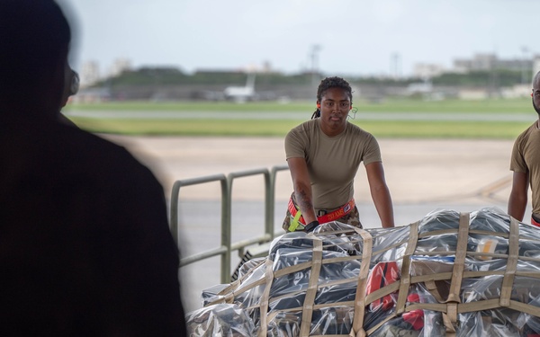 94th Airlift Wing Airmen Assist Aeromedical Evacuation training during REFORPAC