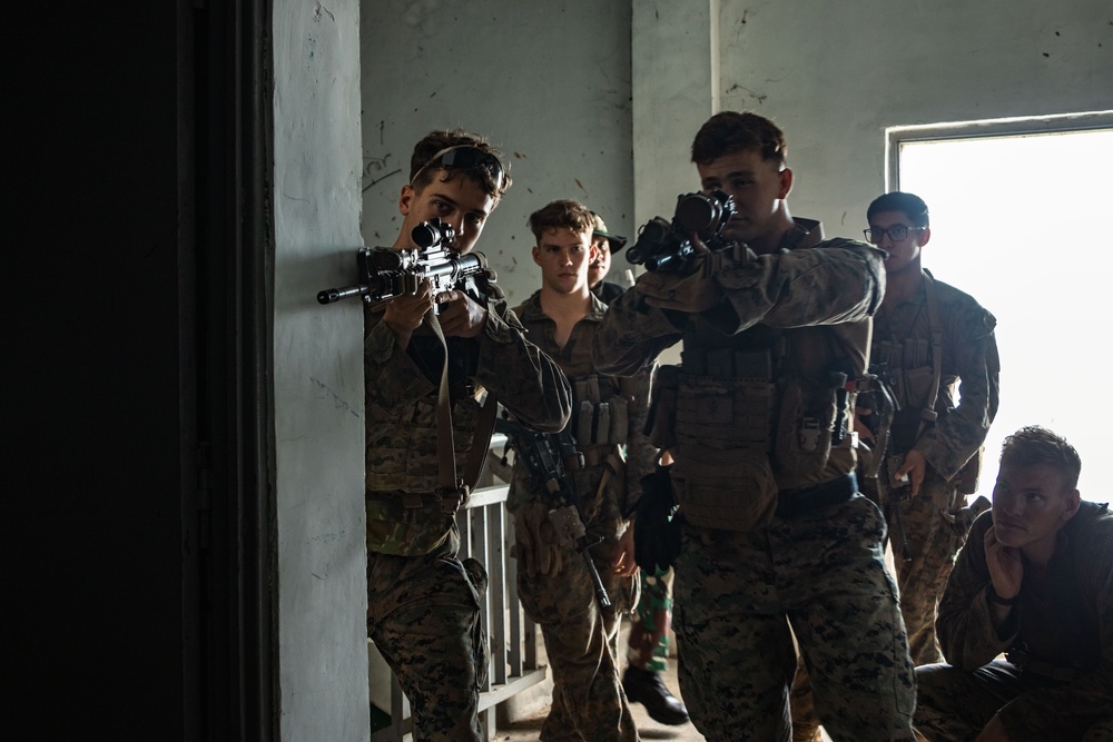 Super Garuda Shield 25: U.S., Dutch, Japanese forces conduct close quarter battle drills