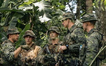 Super Garuda Shield 25: U.S., Dutch, Japanese forces conduct close quarter battle drills
