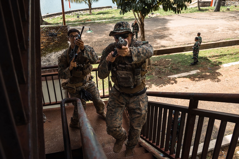 Super Garuda Shield 25: U.S., Dutch, Japanese forces conduct close quarter battle drills