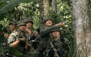 Super Garuda Shield 25: U.S., Dutch, Japanese forces conduct close quarter battle drills