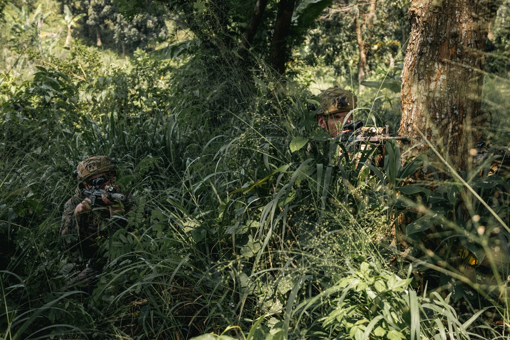 Super Garuda Shield 25: U.S., Dutch, Japanese forces conduct close quarter battle drills