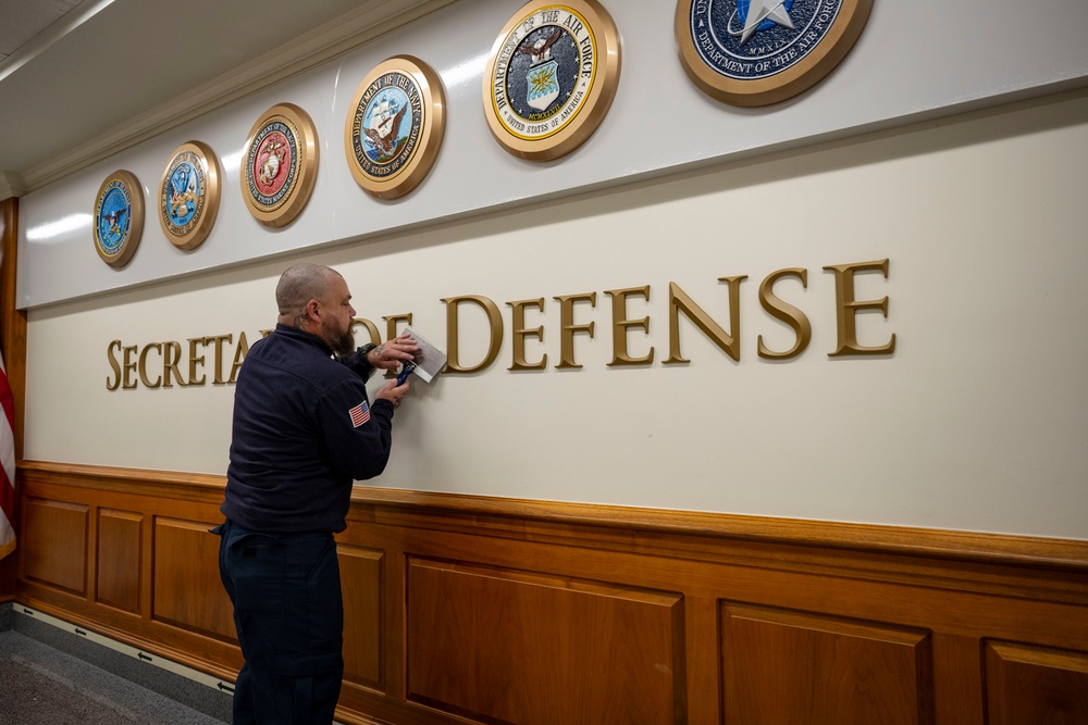 Department of War Plaques Change