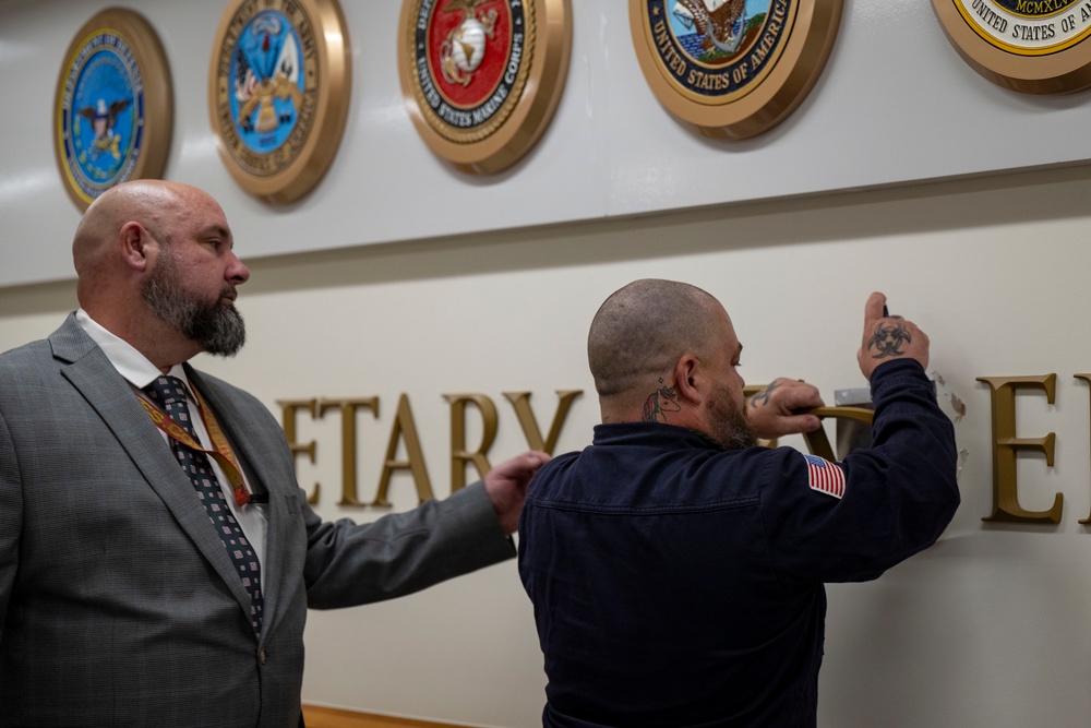 Department of War Plaques Change