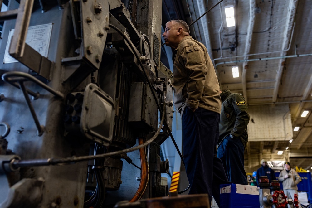 USS Gerald R. Ford (CVN 78) Conducts a Replenishment-at-Sea
