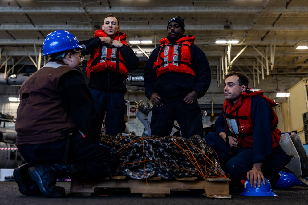 USS Gerald R. Ford (CVN 78) Conducts a Replenishment-at-Sea