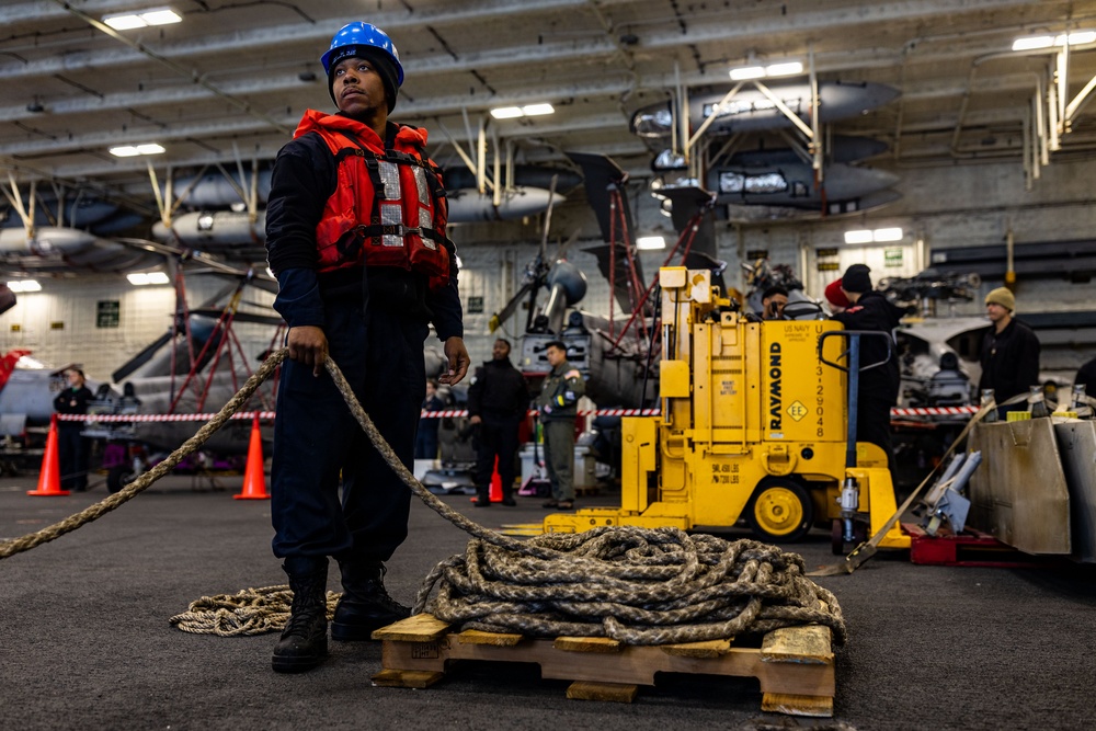 USS Gerald R. Ford (CVN 78) Conducts a Replenishment-at-Sea