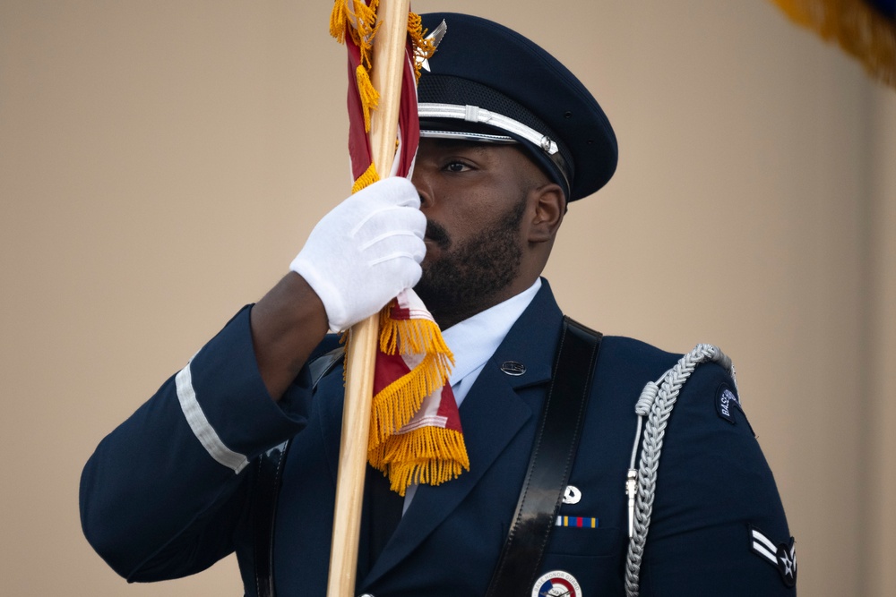 Team Holloman welcomes public at Ace of Races Marathon &amp; Community Connections Day