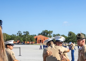 Delta Company Honor Graduate Platoon 1060