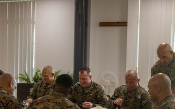 MRF-D 25.3: USINDOPACOM command senior enlisted leader visits MRF-D Marines