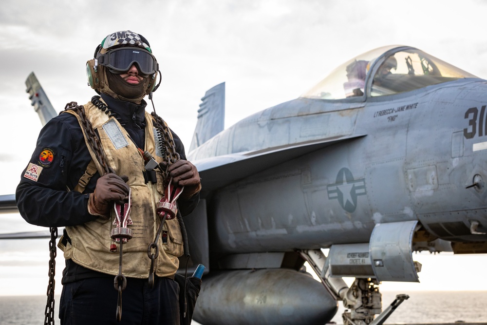 USS Gerald R. Ford (CVN 78) Sailor Observes Flight Operations