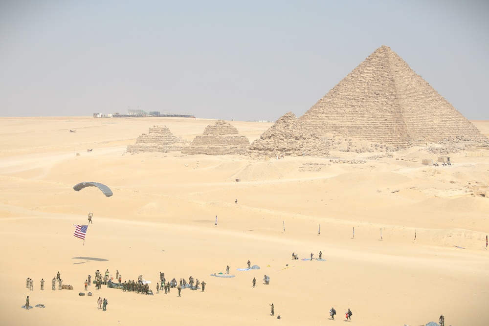 BRIGHT STAR 25: Military Free Fall over The Great Pyramids of Giza