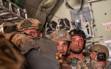 U.S. and Cyprus militaries conduct airborne training together during BRIGHT STAR 25