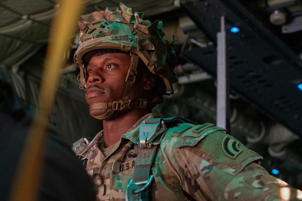 U.S. and Cyprus militaries conduct airborne training together during BRIGHT STAR 25