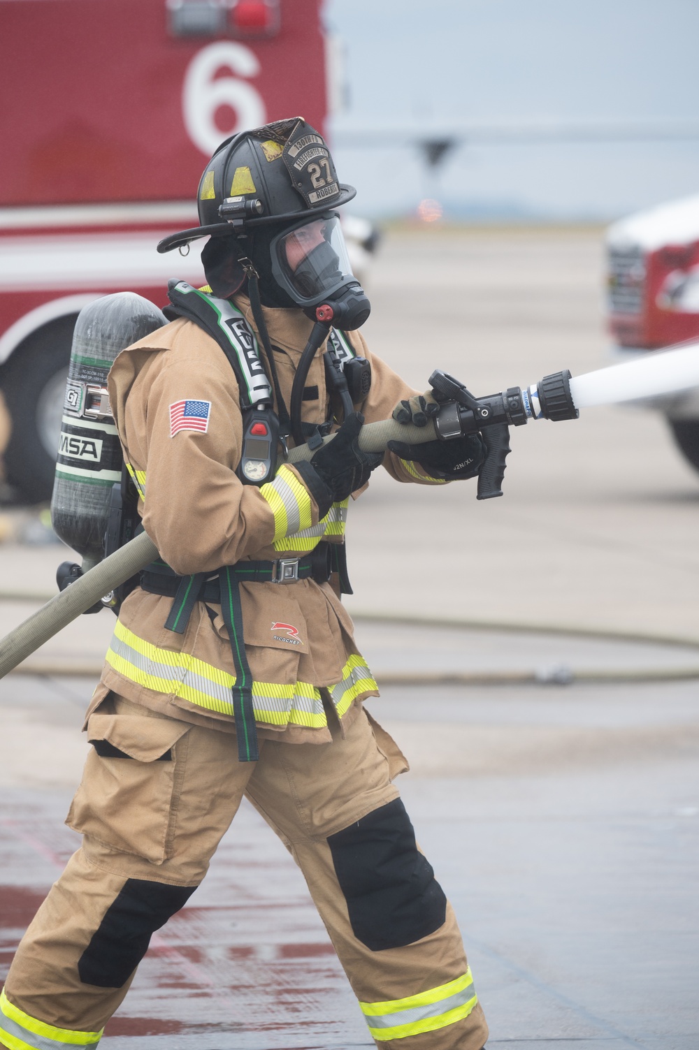 130th Firefighters perform fire training