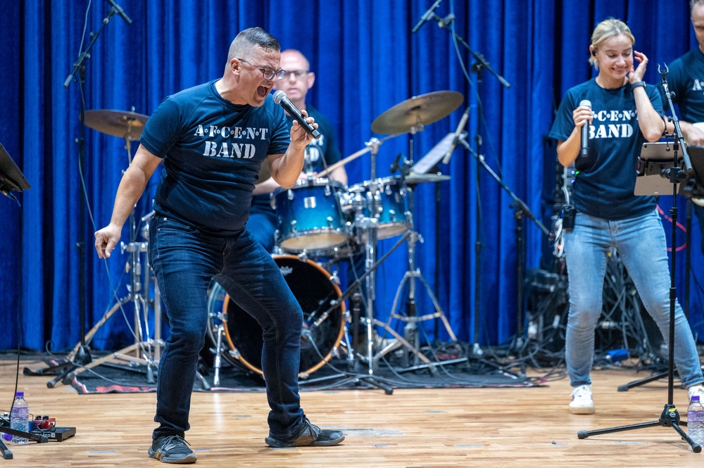 AFCENT Band visits the 386th AEW