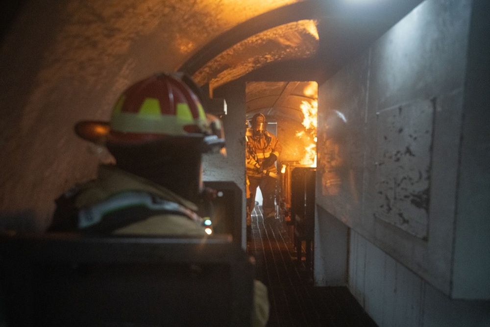 130th Firefighters perform fire training