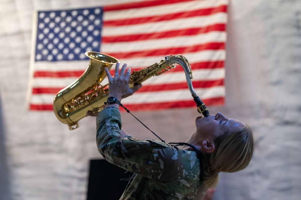 AFCENT Band visits the 386th AEW
