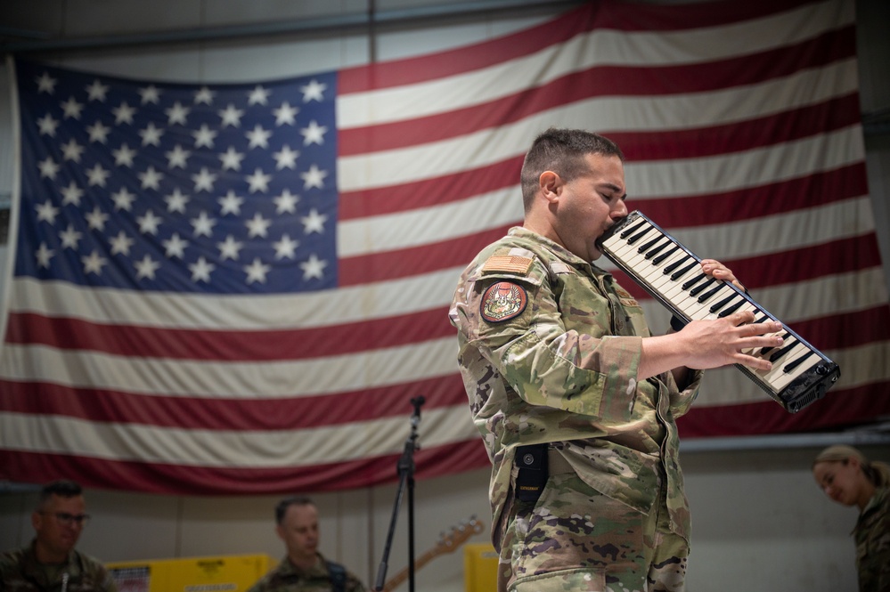 AFCENT Band visits the 386th AEW