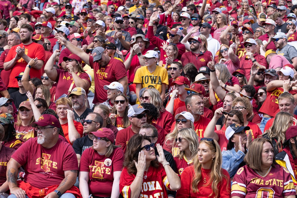 Hawkeye fan stands out in sea of Cyclone fans at Cy-Hawk rivalry