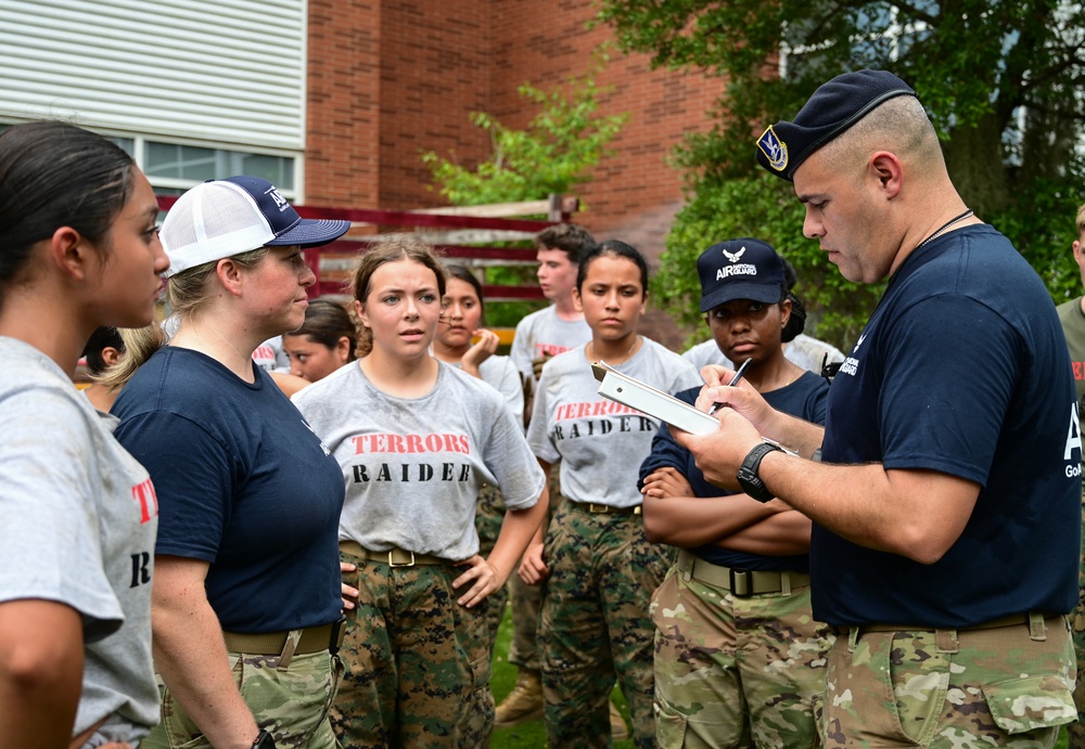 165th Airlift Wing supports New Hampstead High School JROTC Raider Meet