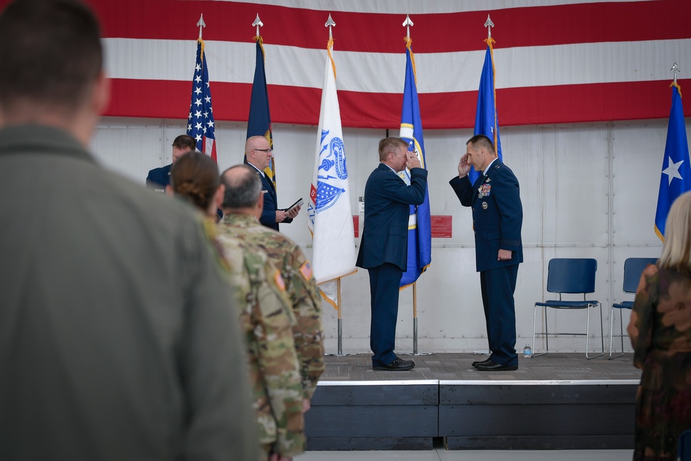 Major General Teff retires with 3 decades of service