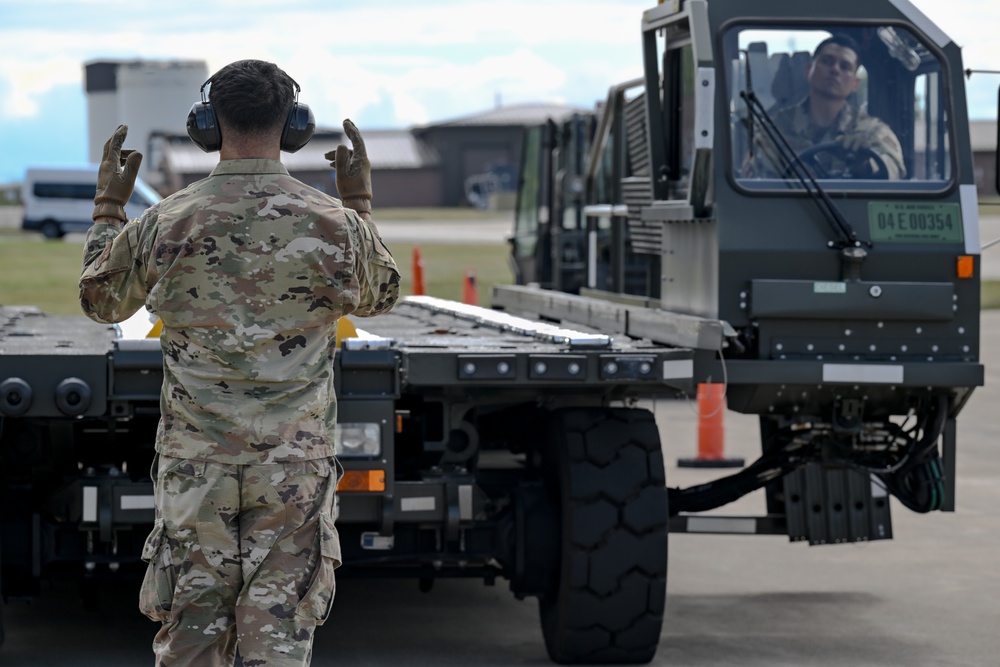76th Port Dawgs execute skills for the fight