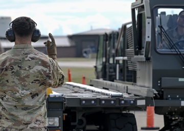 76th Port Dawgs execute skills for the fight
