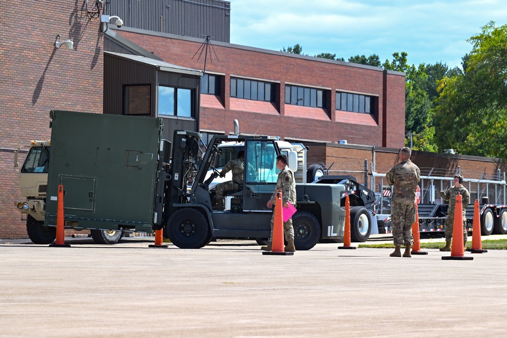 76th Port Dawgs execute skills for the fight