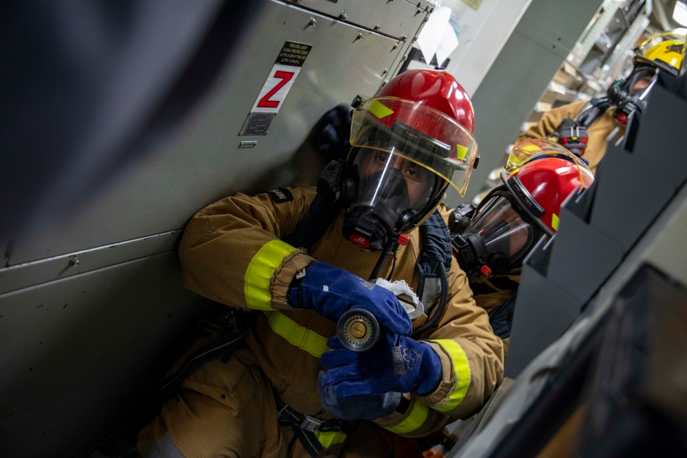 USS Preble Conducts Damage Control Drill