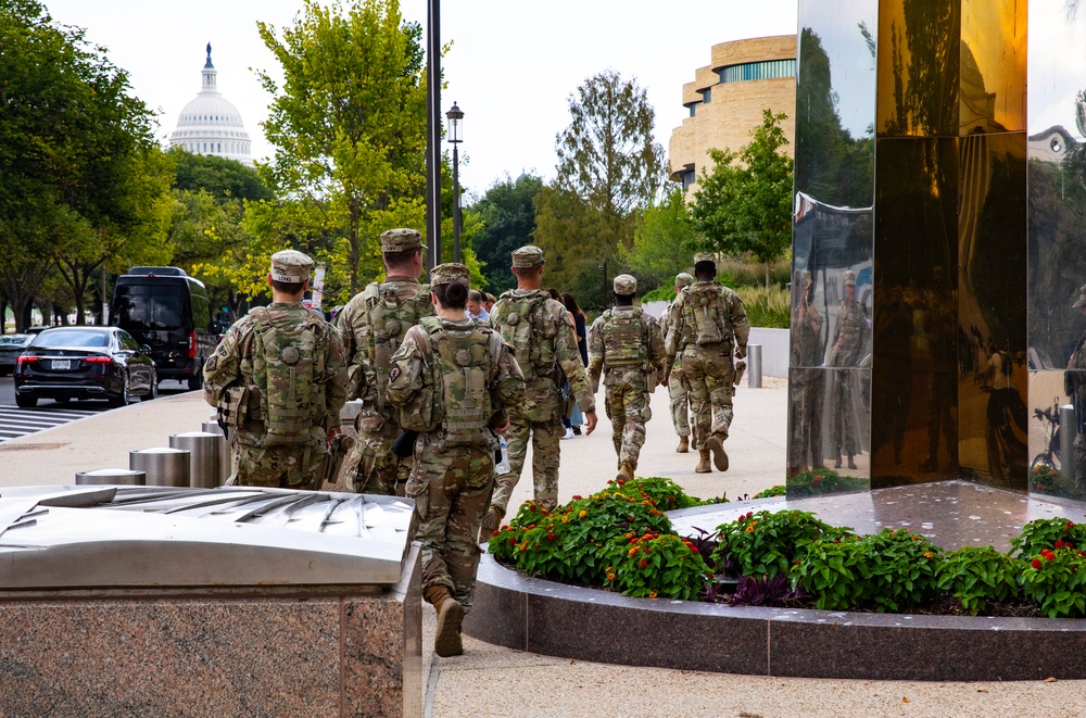 Mississippi National Guard Soldiers Patrol the National Mall