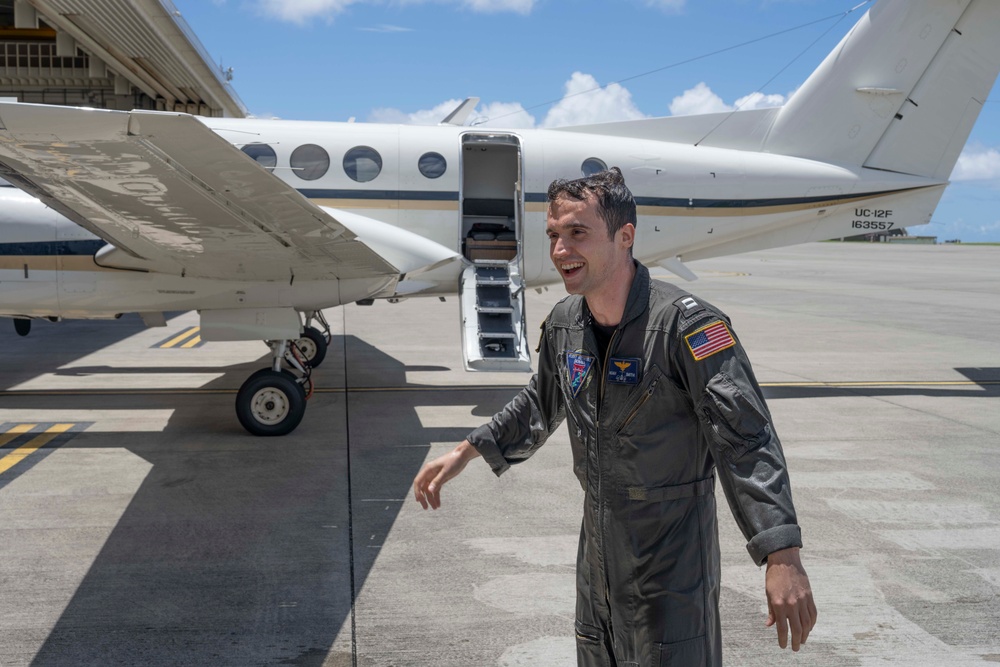 Lt. Smith's Final Flight at Fleet Activities Okinawa