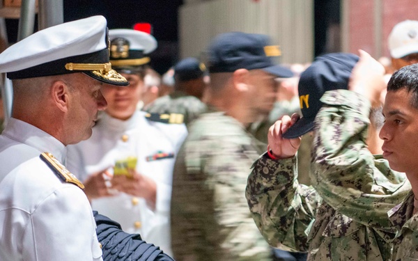 VCNO Adm. Jim Kilby Attends Capping Ceremony at Bootcamp