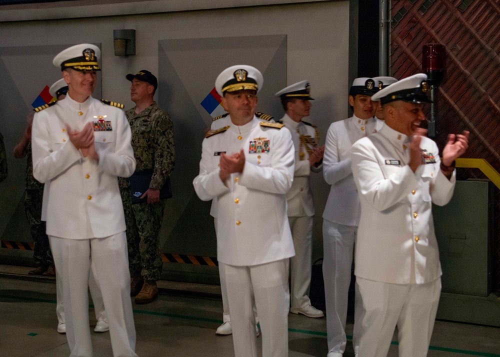 VCNO Adm. Jim Kilby Attends Capping Ceremony at Bootcamp