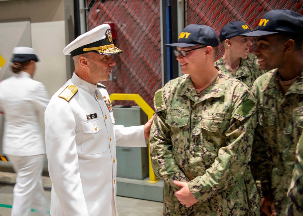 VCNO Jim Kilby Attends Capping Ceremony at Bootcamp