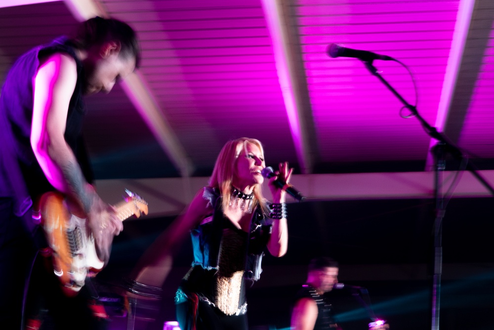 Anthem Road Band visits the 386th AEW