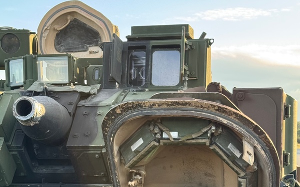 Over 100 Bradleys from 405th AFSB, TLSC-E issued to Cavalry Soldiers for Poland rotation