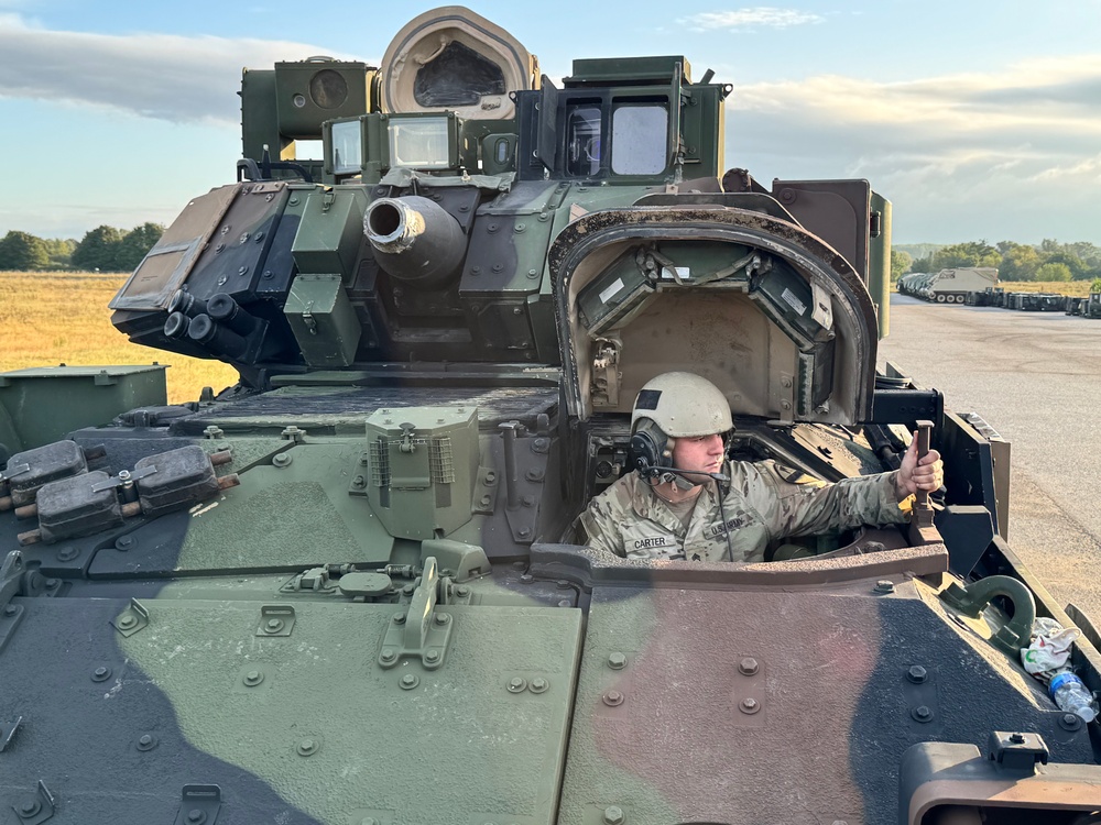 Over 100 Bradleys from 405th AFSB, TLSC-E issued to Cavalry Soldiers for Poland rotation