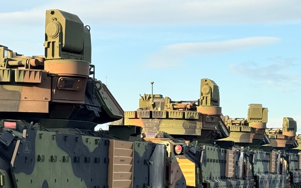 Over 100 Bradleys from 405th AFSB, TLSC-E issued to Cavalry Soldiers for Poland rotation