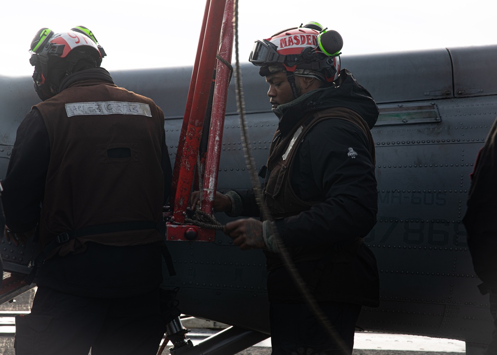 HSC-9 Sailor Participates in Daily Operations