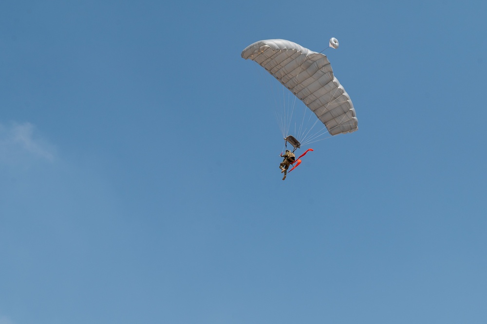 BRIGHT STAR 25: Military Free Fall over The Great Pyramids of Giza