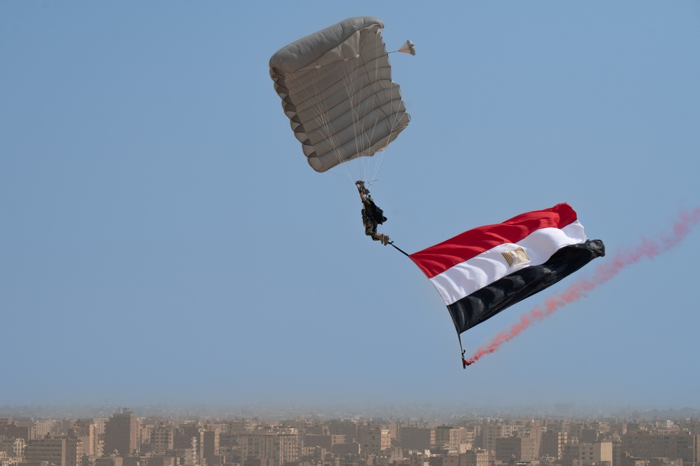 BRIGHT STAR 25: Military Free Fall over The Great Pyramids of Giza